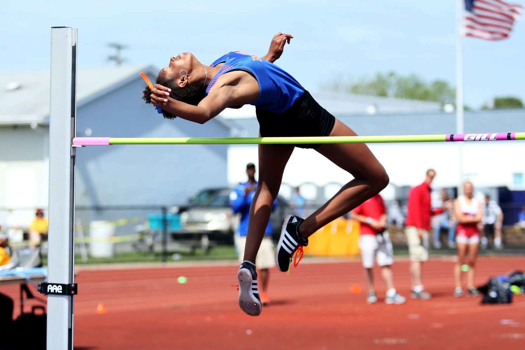 Group I and IV track sectional